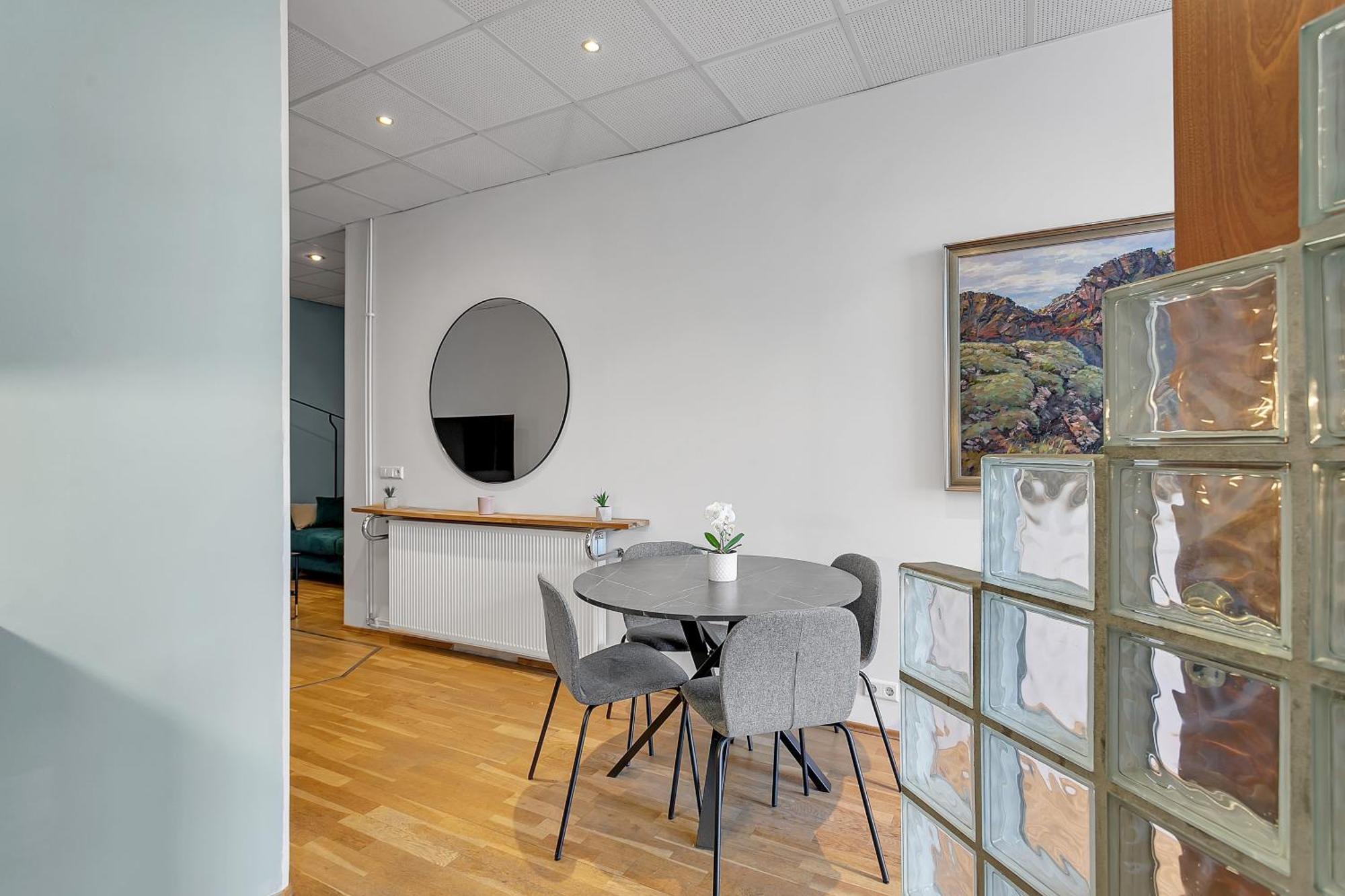 Bright Apartment In The Heart Of The City! Reykjavík Eksteriør billede